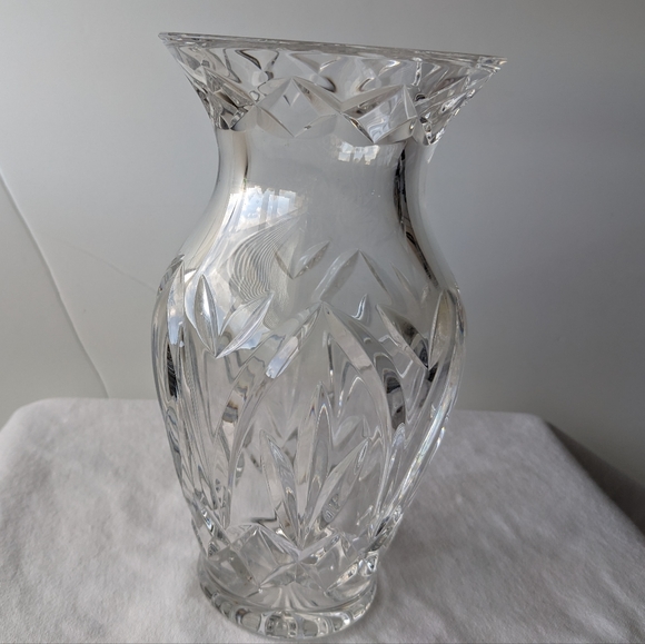 Vintage Waterford Crystal Vase - Picture 2 of 11